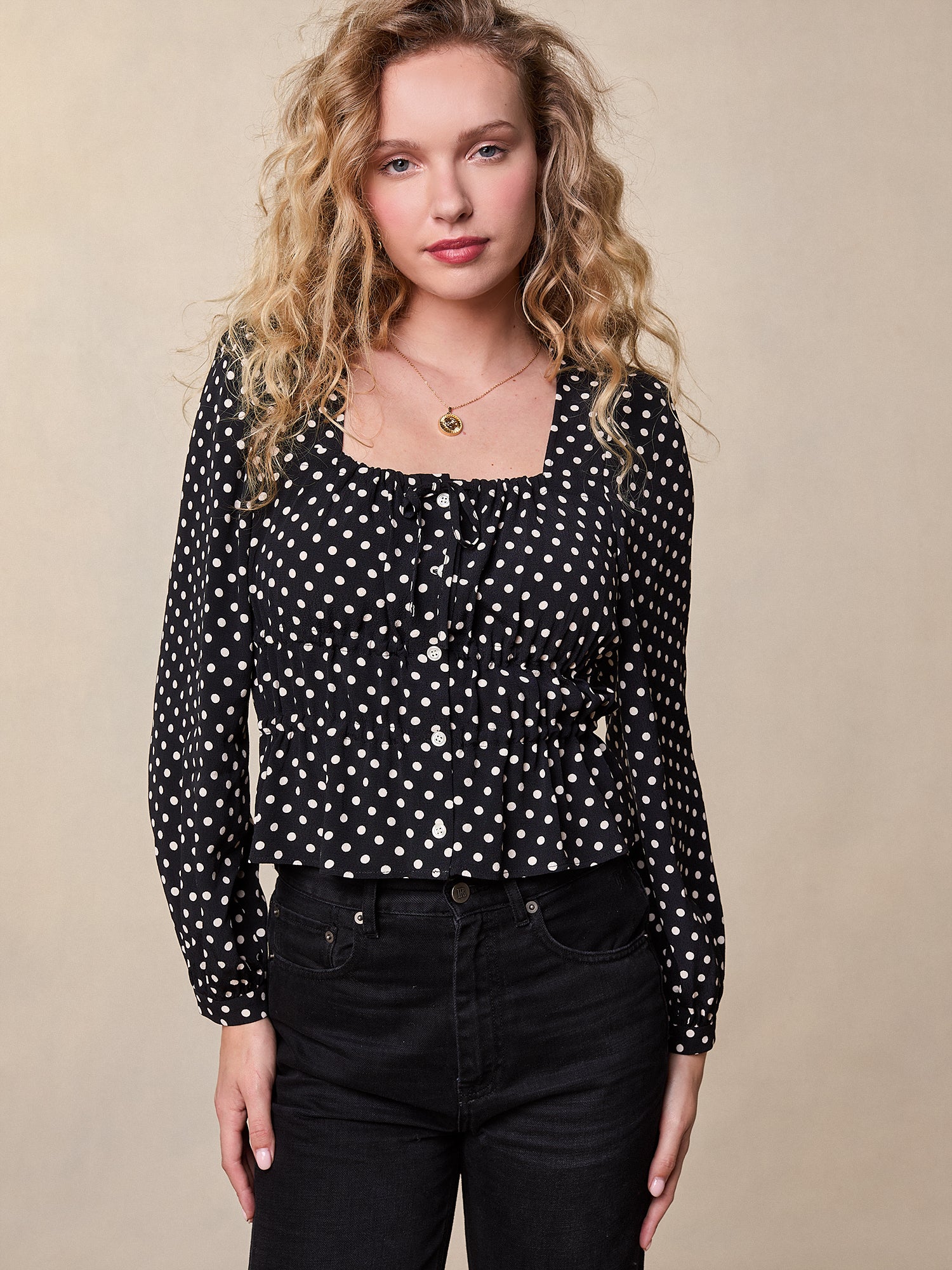 MOLLYA Top MOLLYA Top